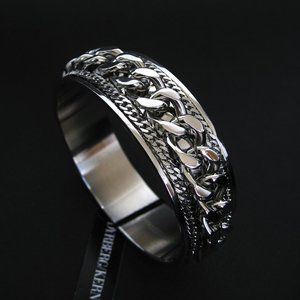 Dyrberg/Kern Corria chunky chain design bangle bracelet